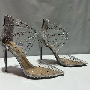 NWOT Thalia Sodi Silver Butterfly Heel